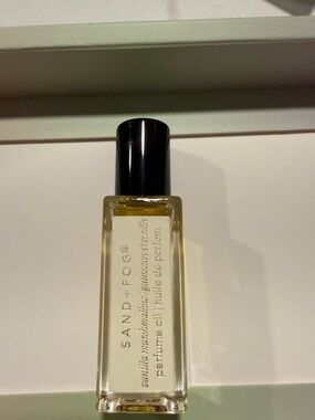 SAND + FOG Vanilla Marshmallow roller